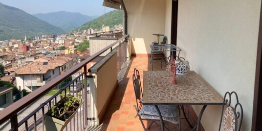 LUMEZZANE (BS) S. Apollonio – Trilocale vuoto con balconi