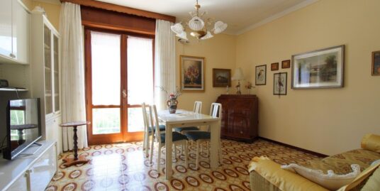 LUMEZZANE (BS) Piatucco – Trilocale con balcone, solaio e posto auto