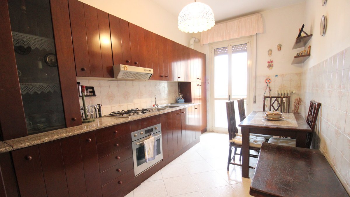 LUMEZZANE (BS) S. Sebastiano – Trilocale con box auto e cantina