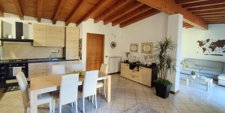 IMG-20251104-WA0010-002