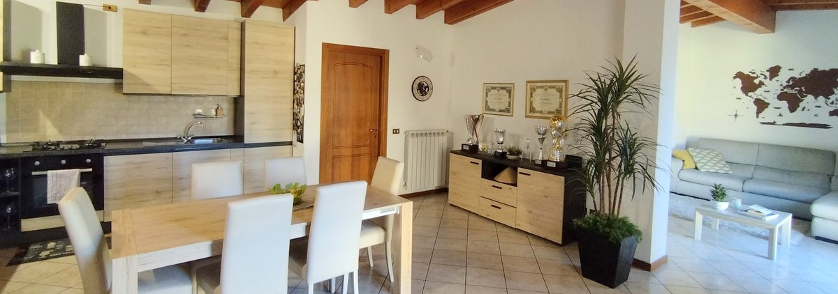 LUMEZZANE (BS) Gazzolo – Trilocale con terrazzo