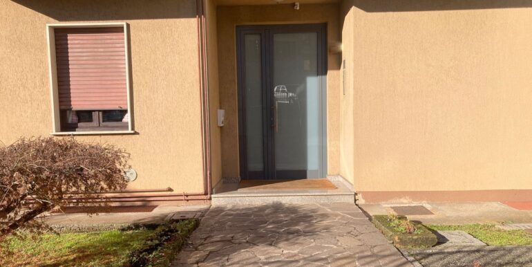 IMG-20251127-WA0012-001