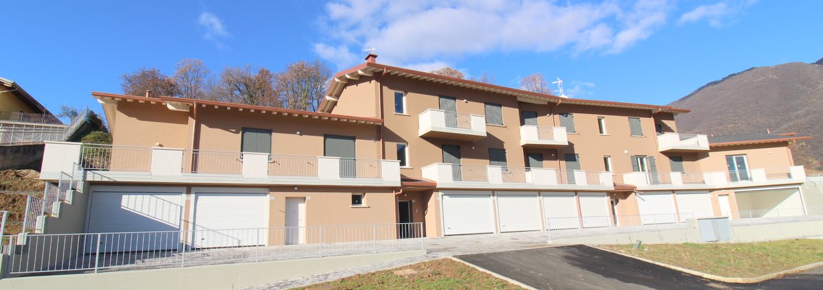 SAREZZO (BS) – Trilocale nuovo con giardino e box auto doppio