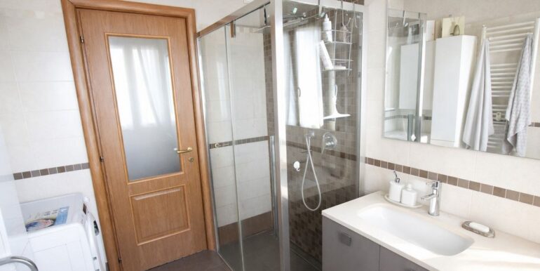 WhatsApp Image 2026-04-10 at 11.20.11