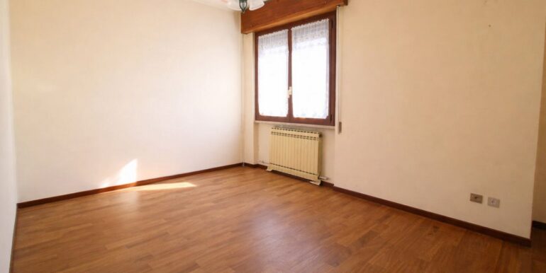 WhatsApp Image 2026-04-13 at 11.46.08