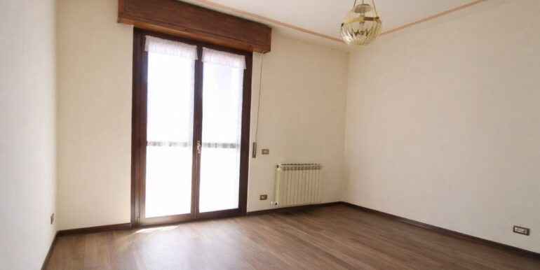 WhatsApp Image 2026-04-14 at 11.48.58