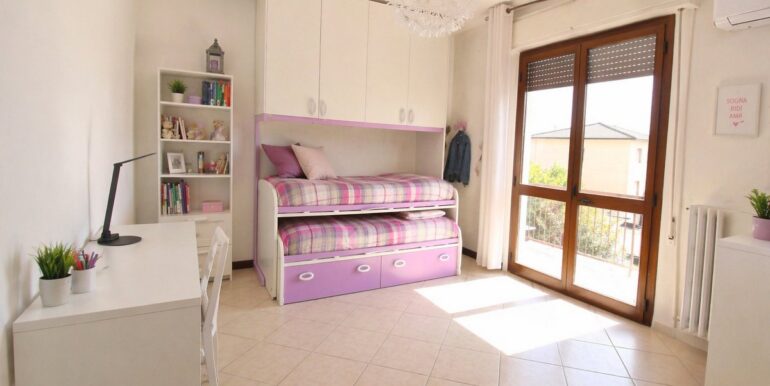 WhatsApp Image 2026-04-16 at 12.28.48